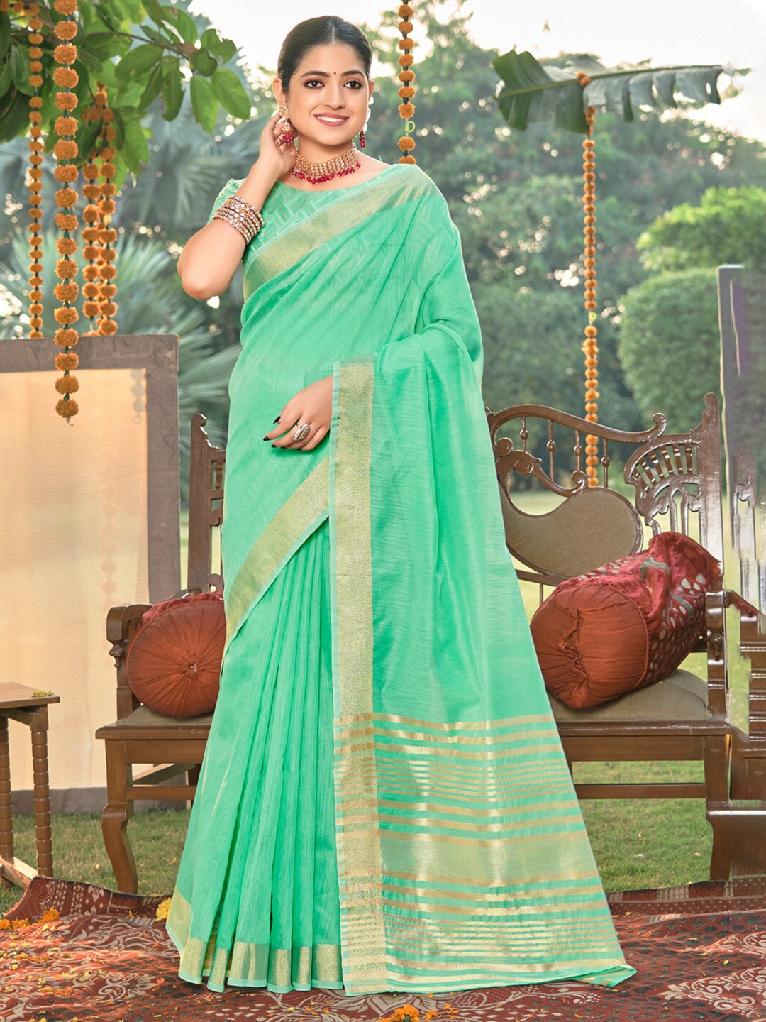 

SANGAM PRINTS Woven Design Zari Saree, Sea green