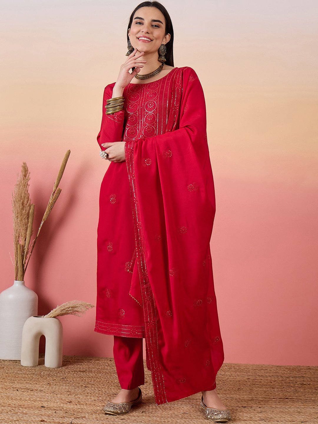 

BLACK SCISSOR Ethnic Motifs Embroidered Regular Sequinned Kurta With Trousers & Dupatta, Red