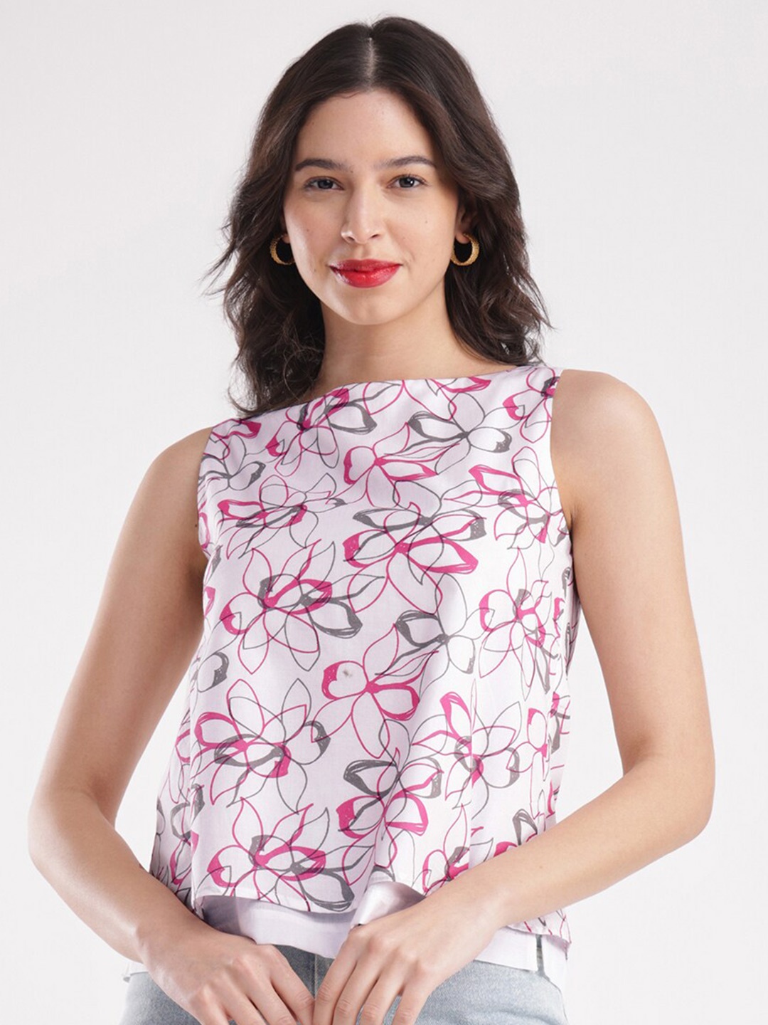 

FableStreet Floral Printed Boat Neck Cotton Top, White