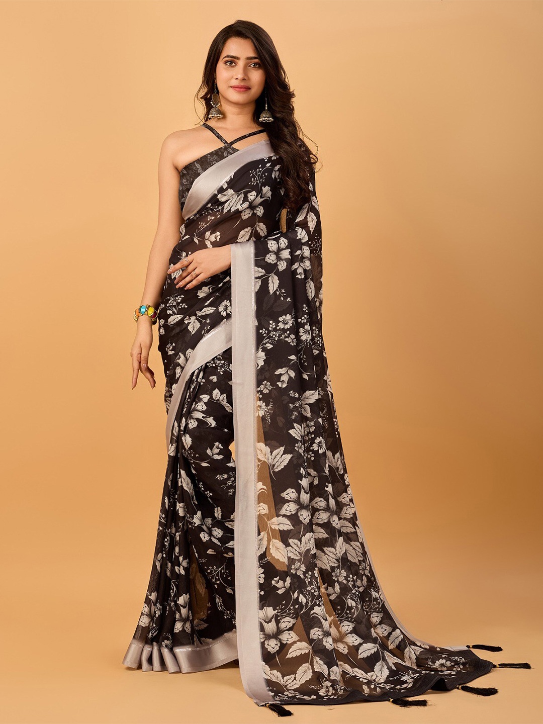 

Sanwariya Silk Floral Printed Pure Chiffon Saree, Black