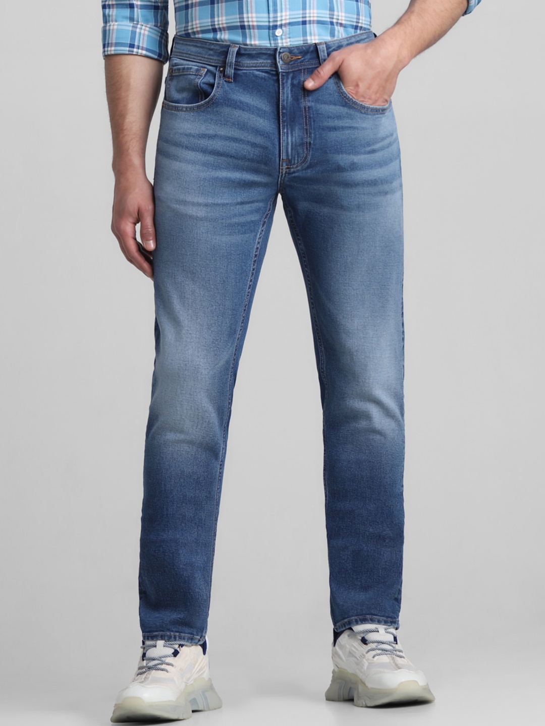 

Jack & Jones Men Ben Skinny Fit Low-Rise Heavy Fade Clean Look Stretchable Jeans, Blue