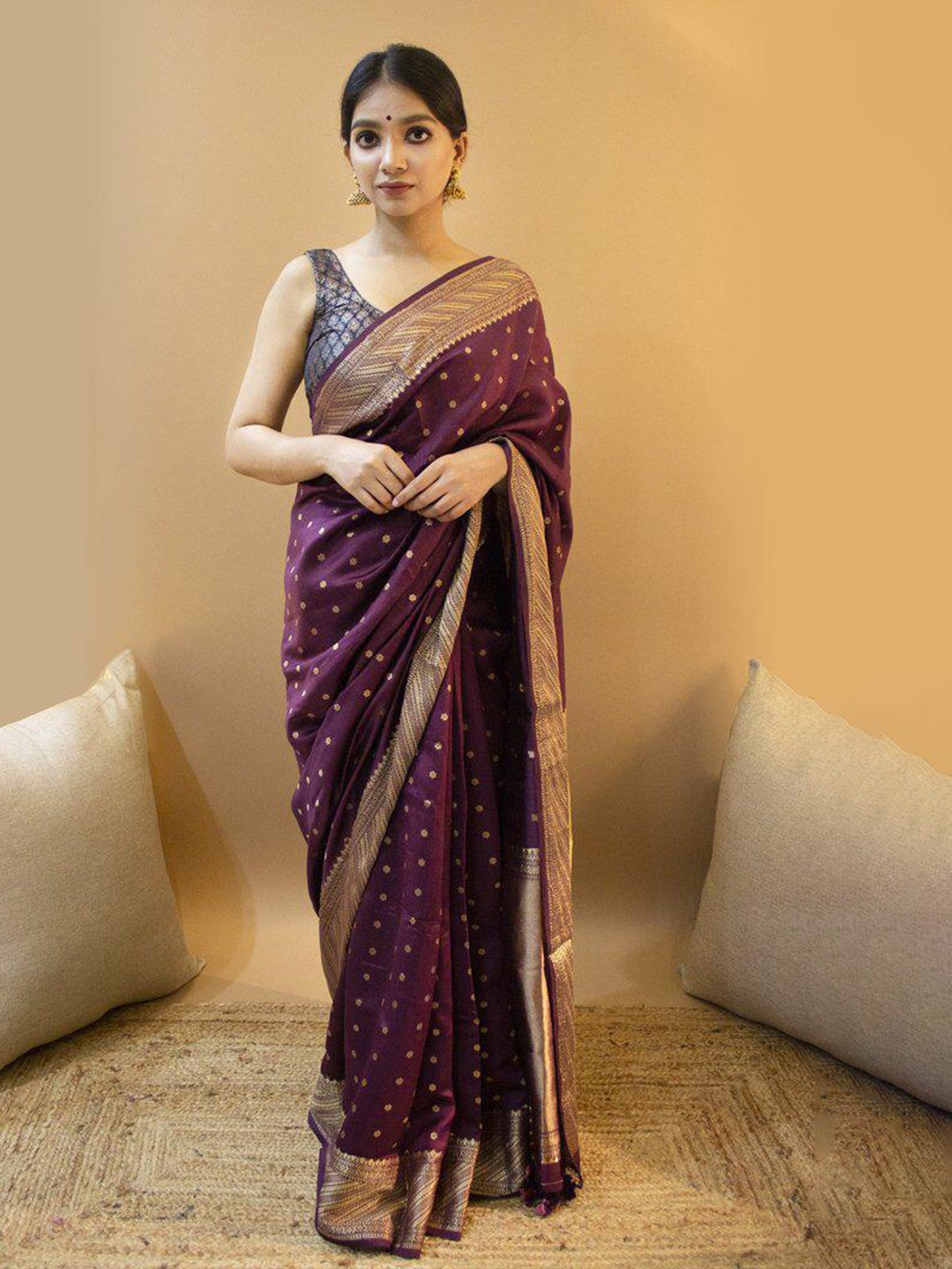 

Naishu Trendz Ethnic Motifs Woven Design Zari Pure Silk Kanjeevaram Saree, Purple