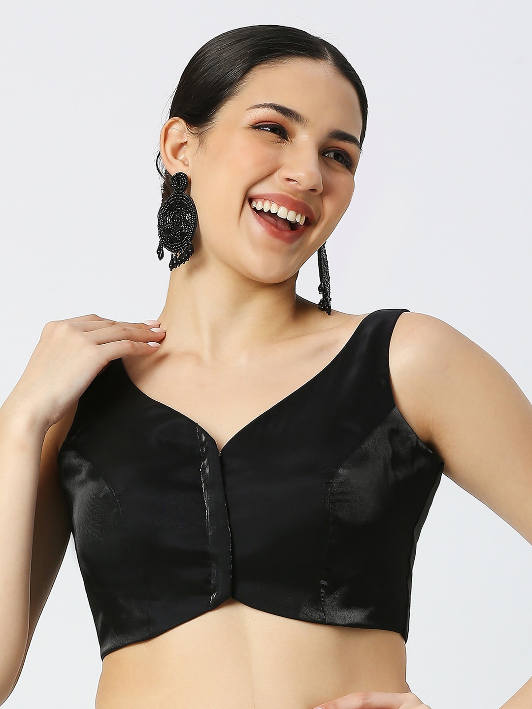 

neckbook V-Neck Sleeveless Blouse, Black