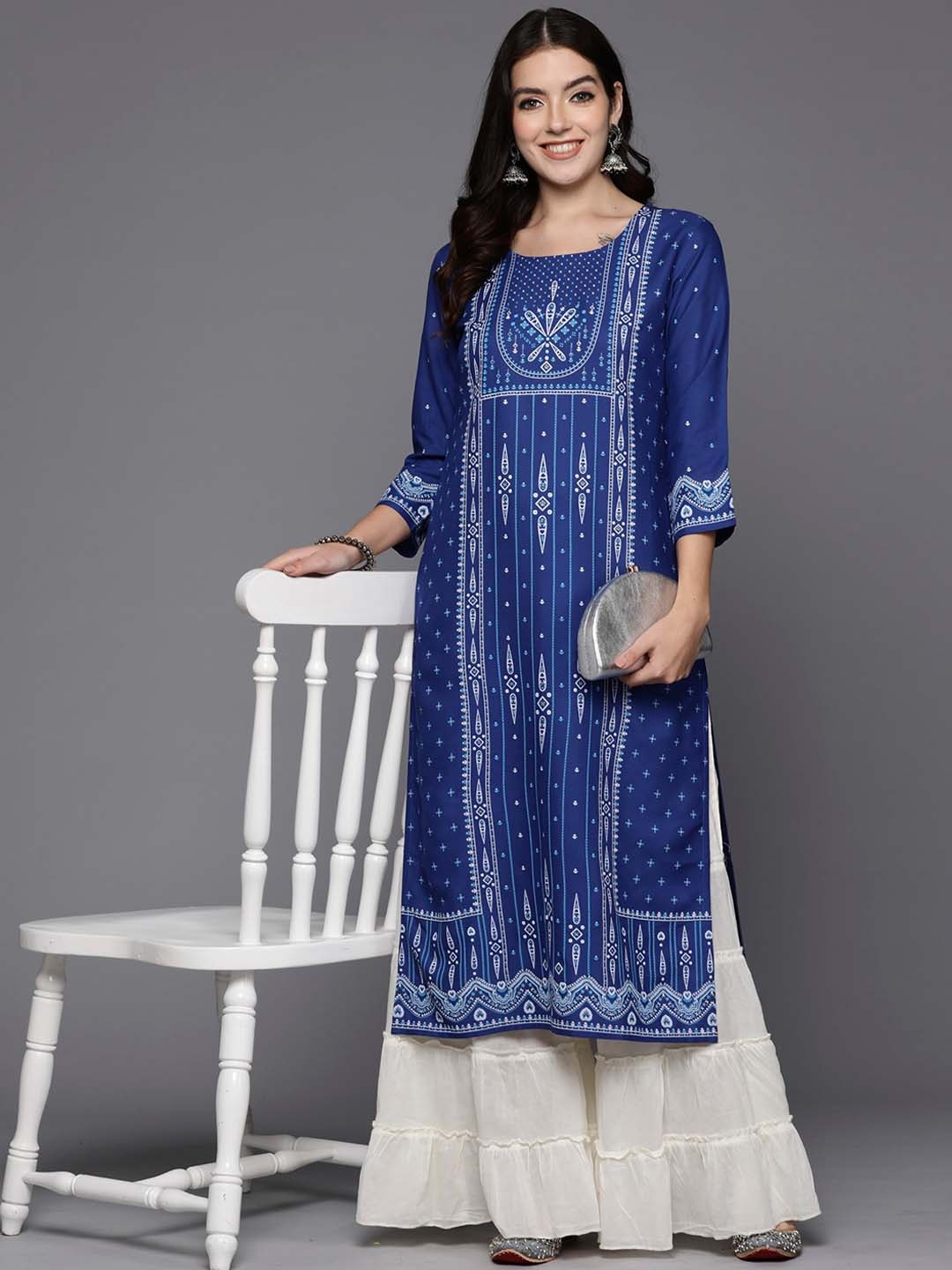 

Anouk Geometric Printed Round Neck Straight Kurta, Blue