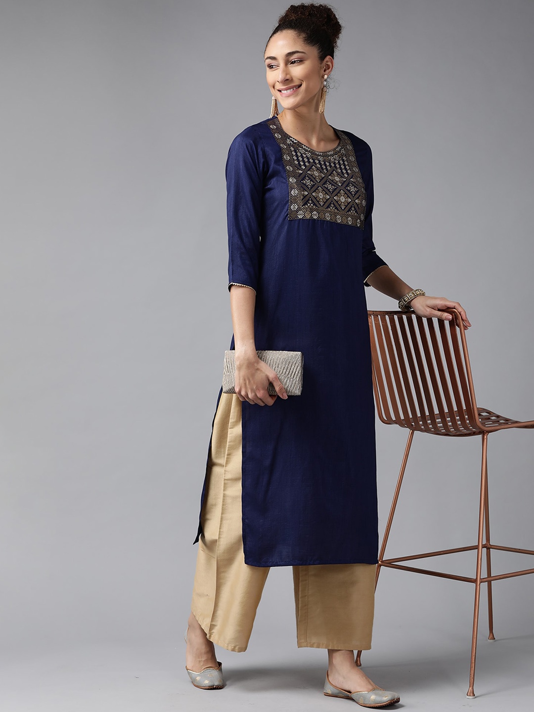 

Anouk Yoke Design Thread Work Kurta, Navy blue