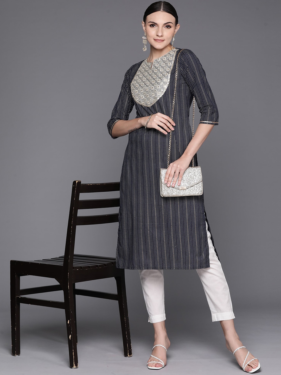 

Anouk Navy Blue Ethnic Motifs Printed Sequinned Detailed Cotton Straight Kurta