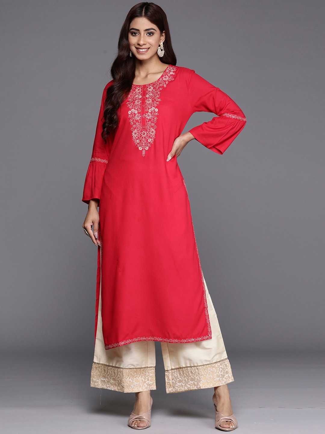 

Anouk Ethnic Motifs Yoke Design Straight Kurta, Magenta