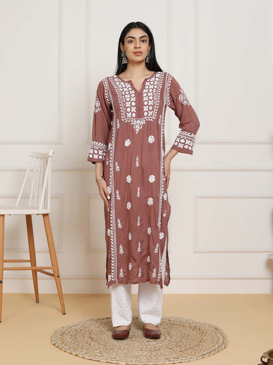 

HOUSE OF KARI Women Ethnic Motifs Yoke Design Keyhole Neck Sequinned Handloom Kurta, Peach