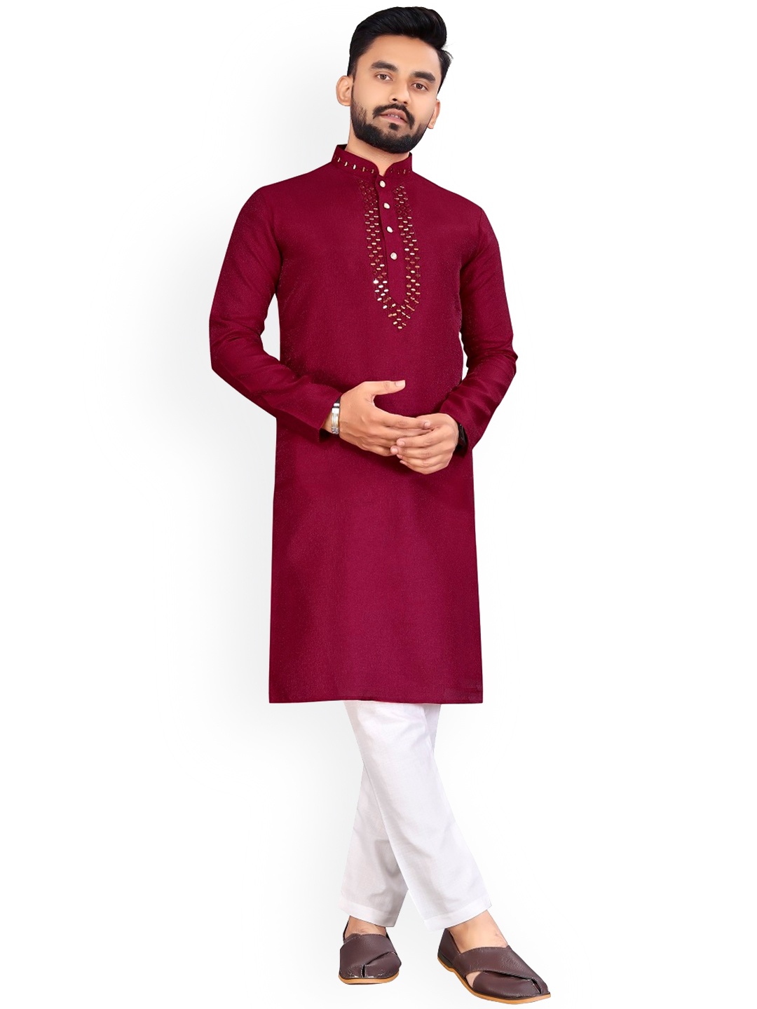 

BAESD Ethnic Motifs Thread Work Knee Length Mandarin Collar Straight Kurta, Maroon