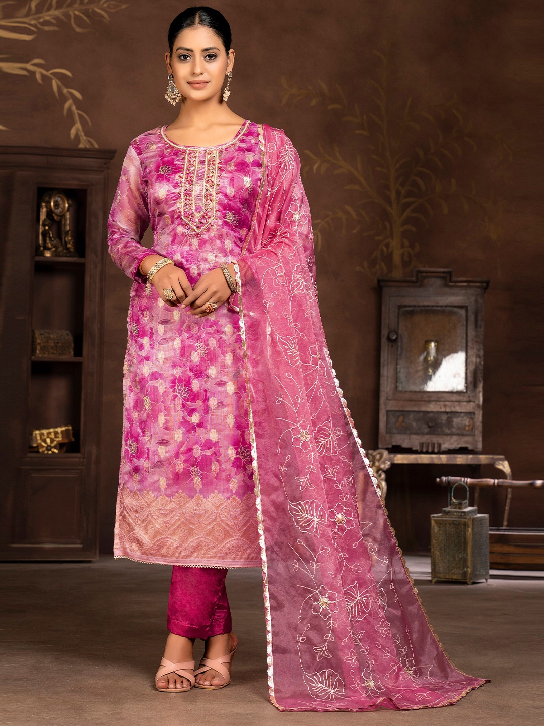 

MANVAA Floral Printed Unstitched Dress Material, Pink