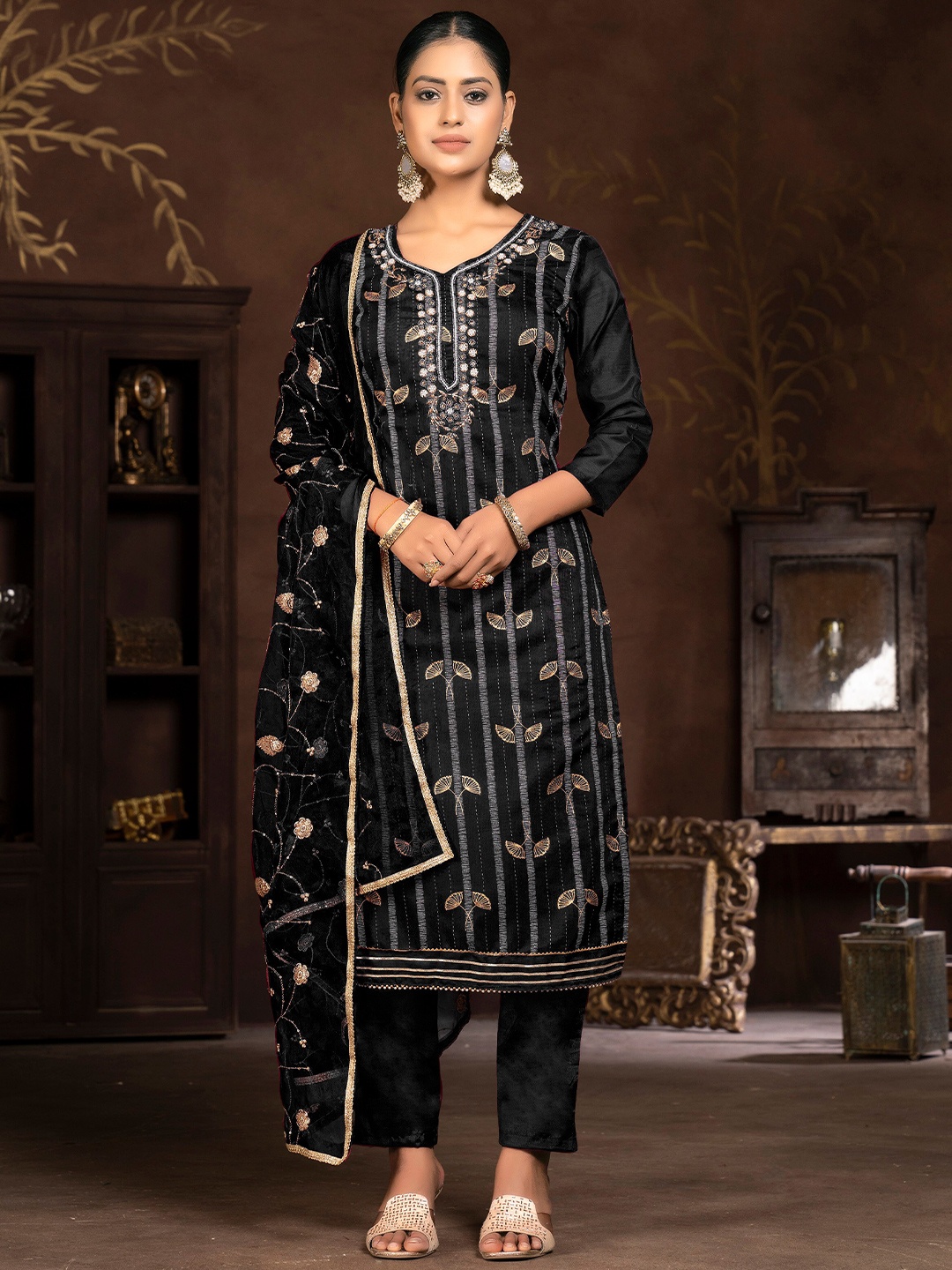 

MANVAA Floral Printed Beads and Stones Unstitched Dress Material, Black