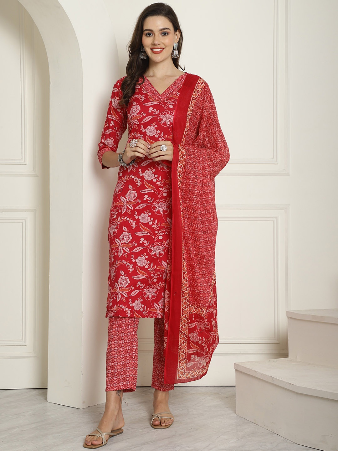 

Rajnandini Floral Printed Pure Cotton Kurta & Trousers With Dupatta, Pink