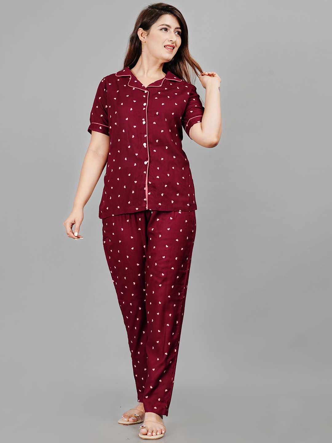 

TREND ME Conversational Printed Lapel Collar Night Suit, Maroon