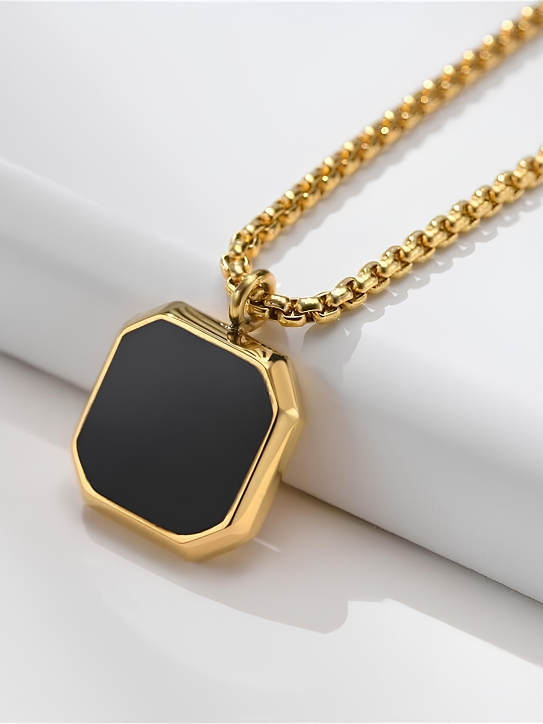 

KARISHMA KREATIONS Gold-Plated Geometric Pendants with Chains