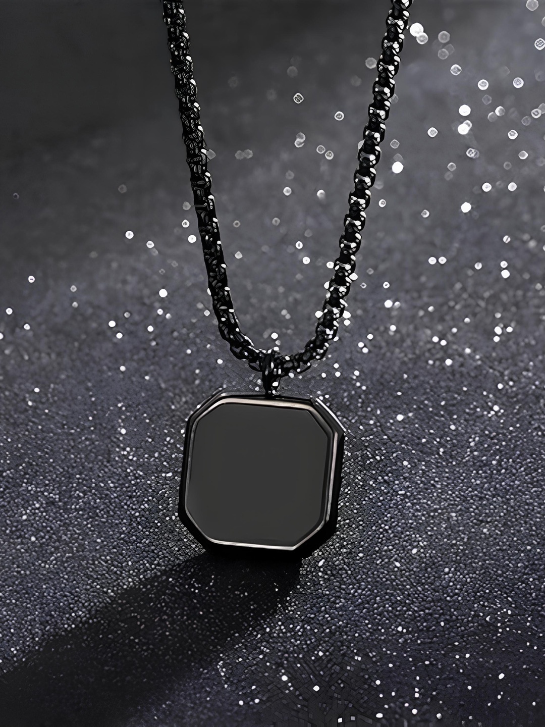 

KARISHMA KREATIONS Unisex Geometric Stainless Steel Pendant with Chain, Black