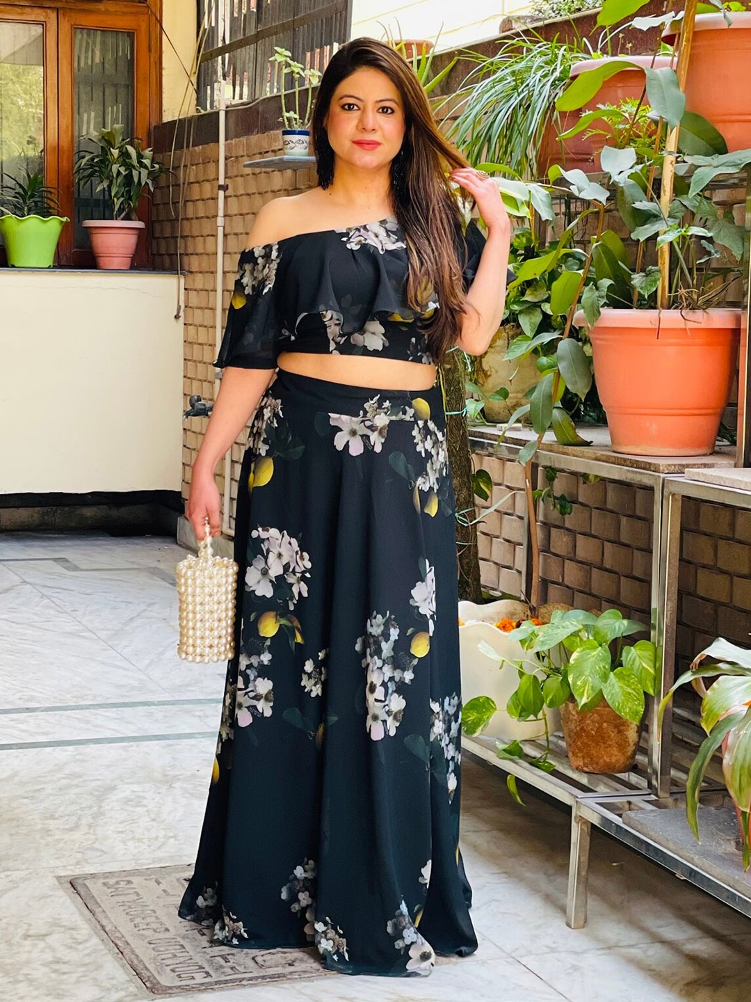 

LAKHINA COUTURE Floral Printed Top With Skirt, Black