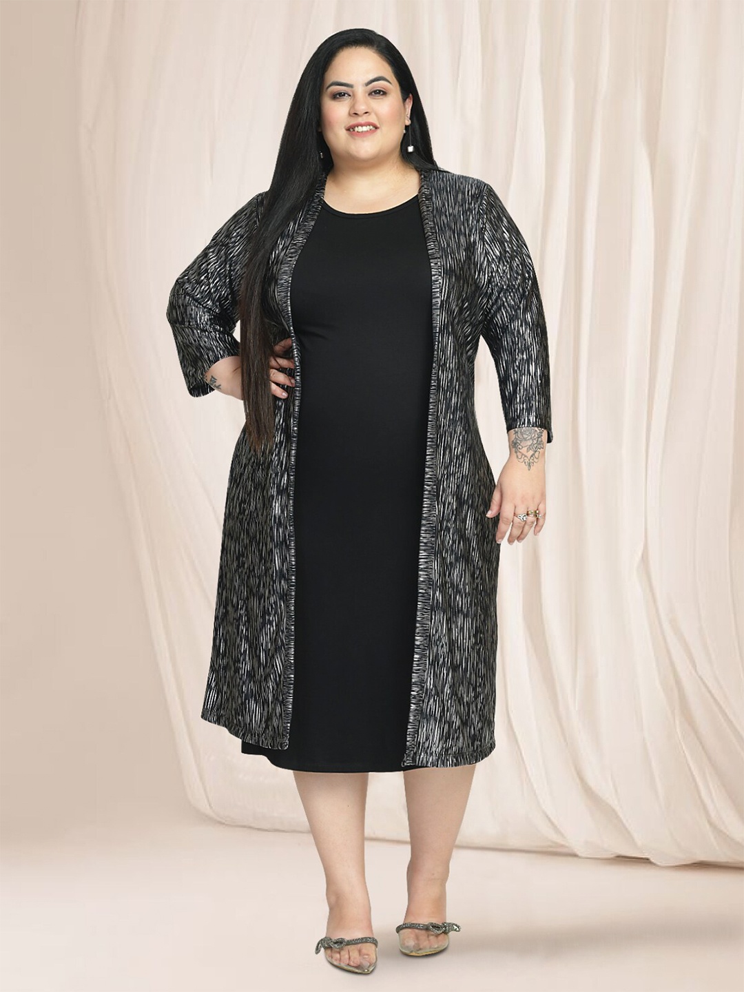 

wild U Plus Size Abstract Printed Longline Open Front Shrug, Black