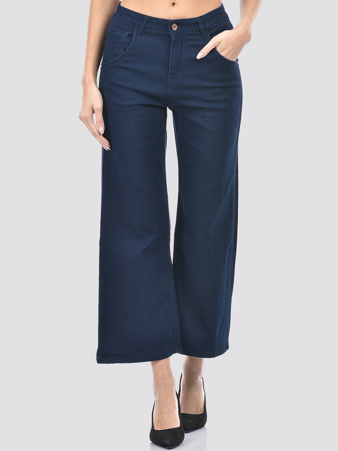 

Numero Uno Women Solid Wide Fit Sustainable Stretchable Jeans, Navy blue