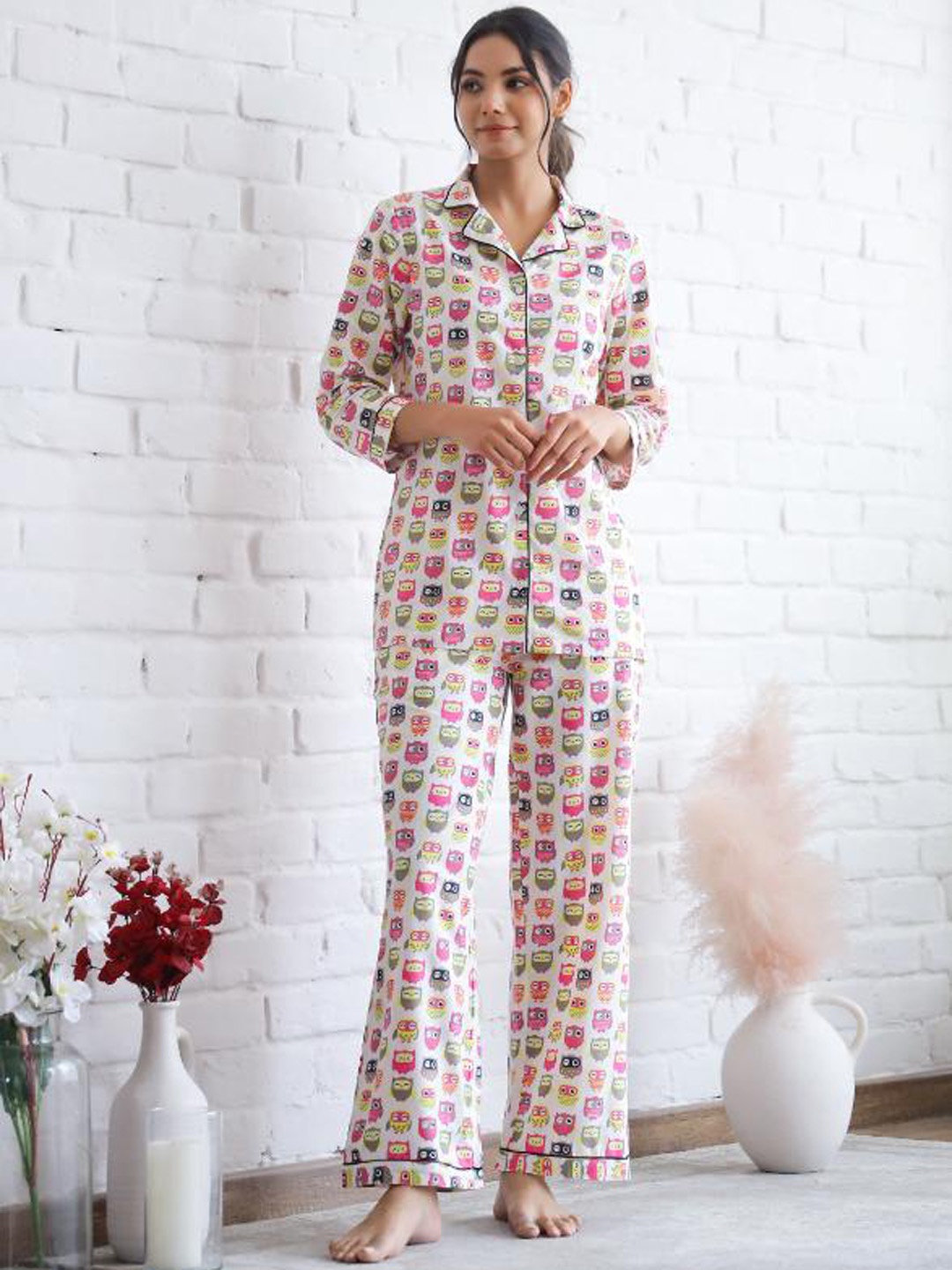 

FLAVIA CREATION Conversational Printed Lapel Collar Pure Cotton Shirt With Pyjamas, White