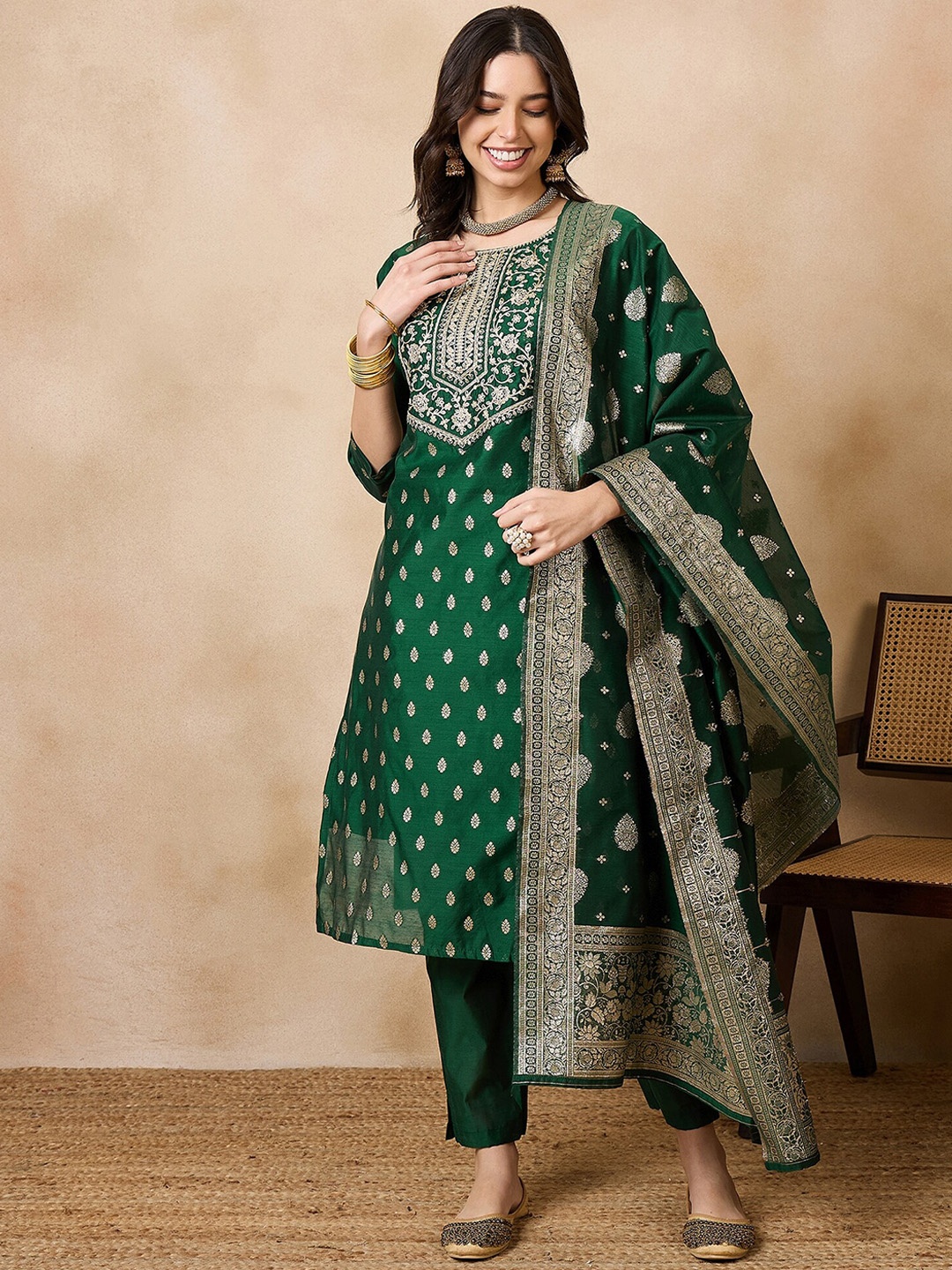 

SERONA FABRICS Ethnic Motifs Embroidered Zari Chanderi Silk Kurta With Trouser & Dupatta, Green