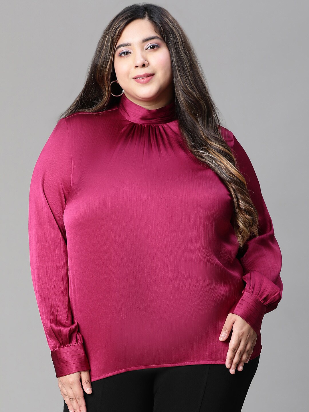 

Oxolloxo Plus Size High Neck Pleated Top, Maroon
