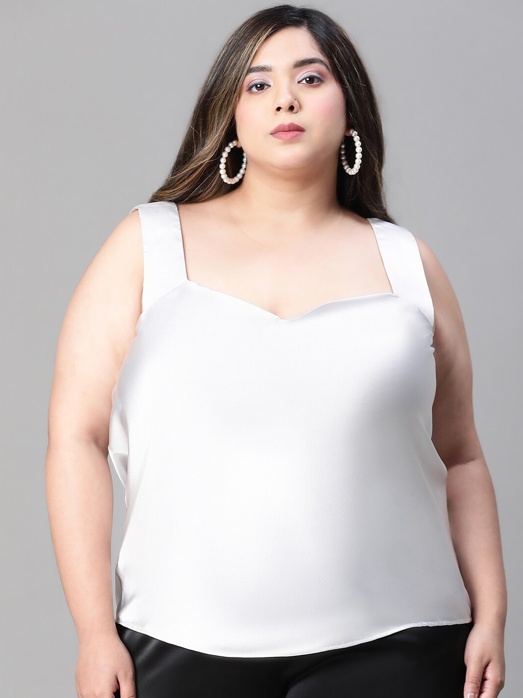 

Oxolloxo Plus Size Charming Sleeveless Sweetheart Neck Partywear Satin Top, Grey