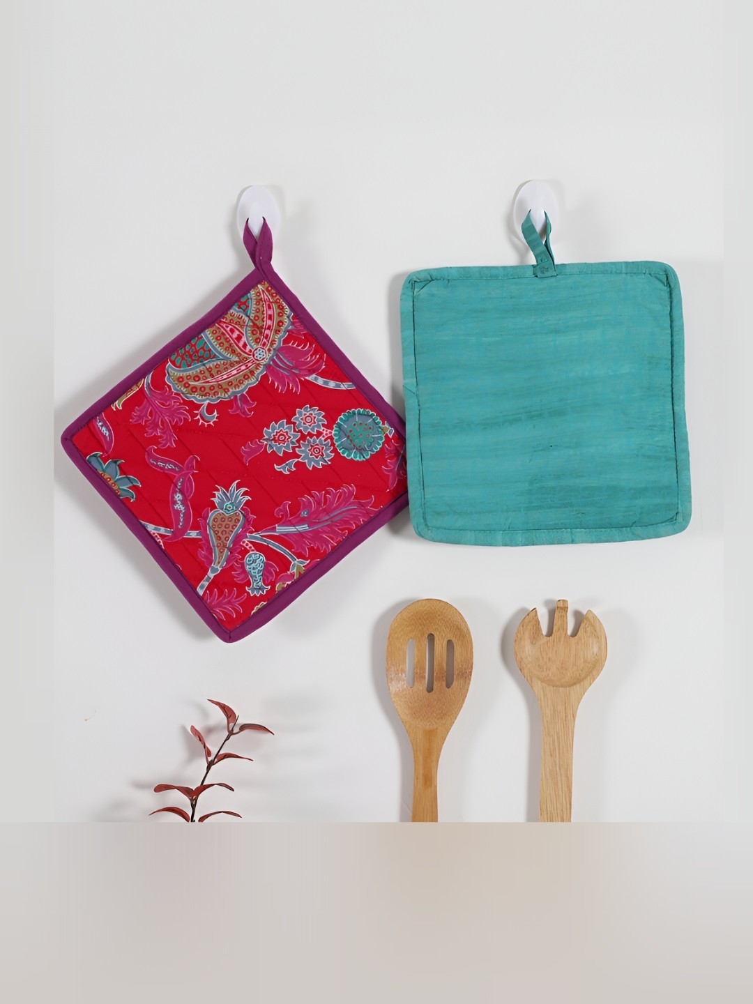

Ratan Cart 2 Pcs Printed Cotton Pot Holder, Blue