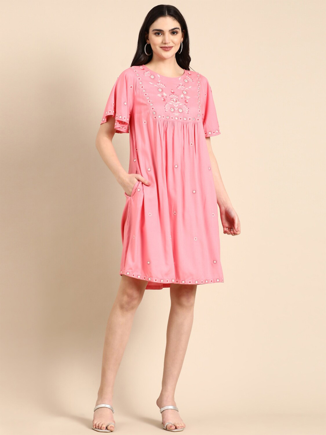 

Dora Dori Embroidery A-Line Dress, Pink