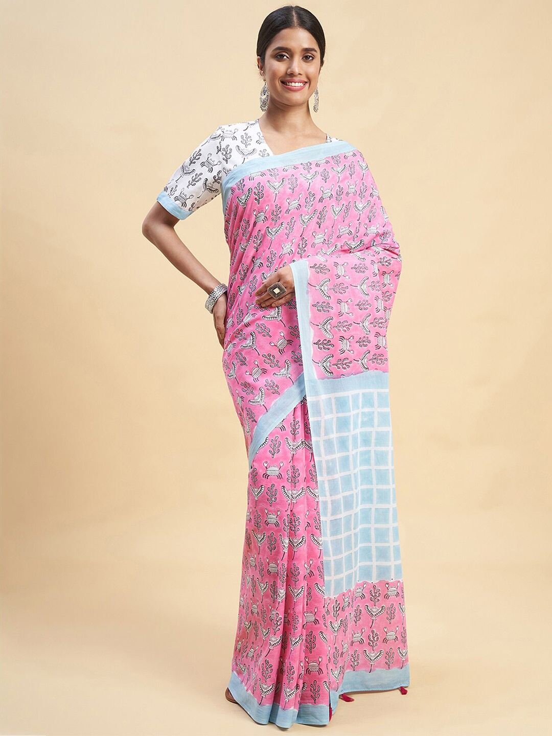

SootiSyahi Floral Printed Pure Cotton Block Print Saree, Blue