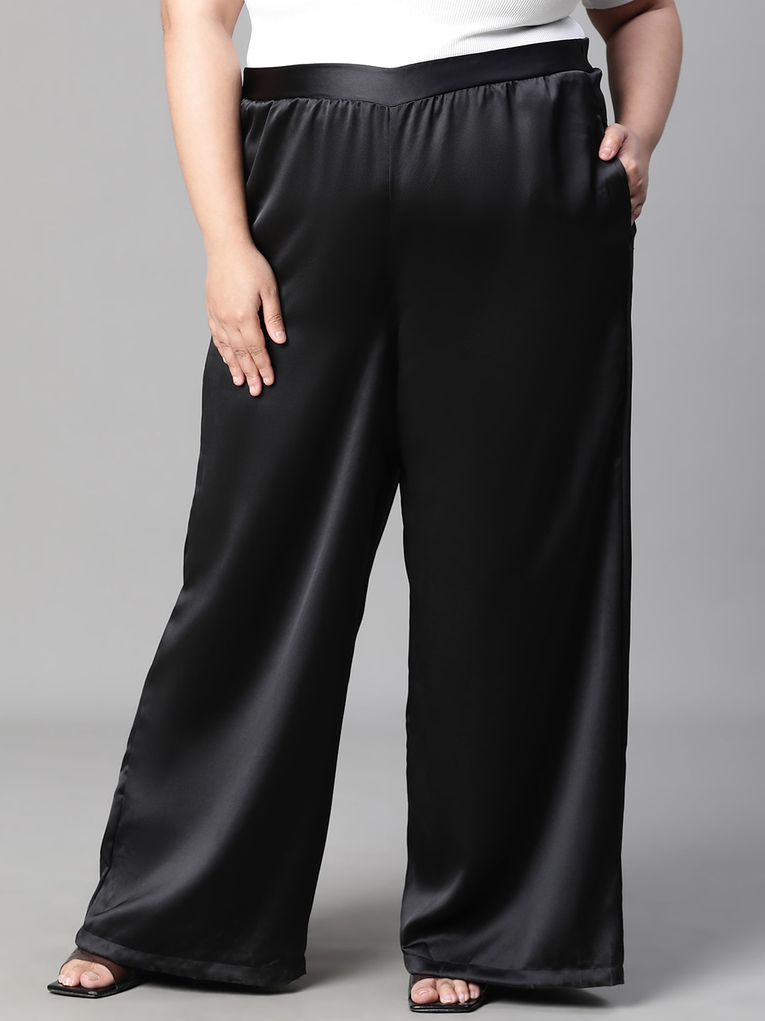 

Oxolloxo Women Plus Size Smart Straight Fit Easy Wash Parallel Trouser, Black