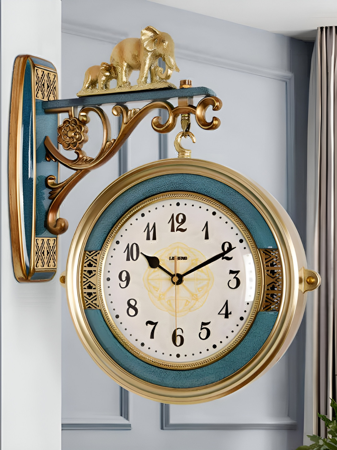 

The Art House White & Gold-Toned Abstract Shaped Traditional Wall Clock