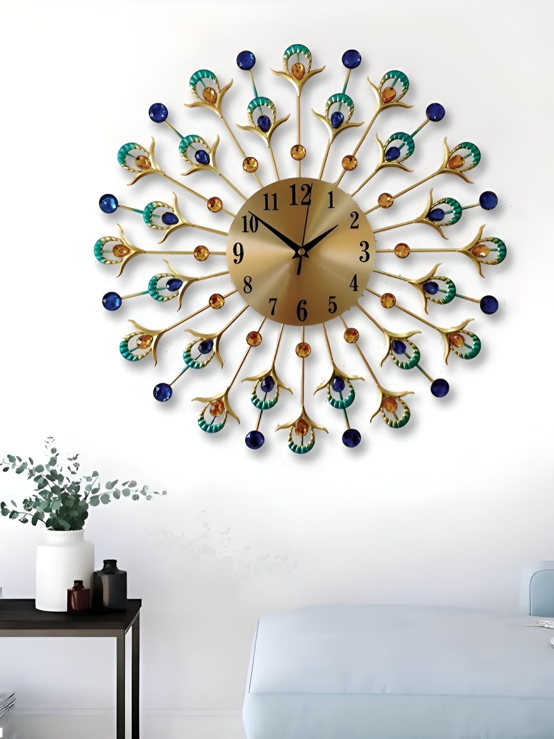 

The Art House Gold-Toned & Green Embellished Abstract Shaped Traditional Wall Clock