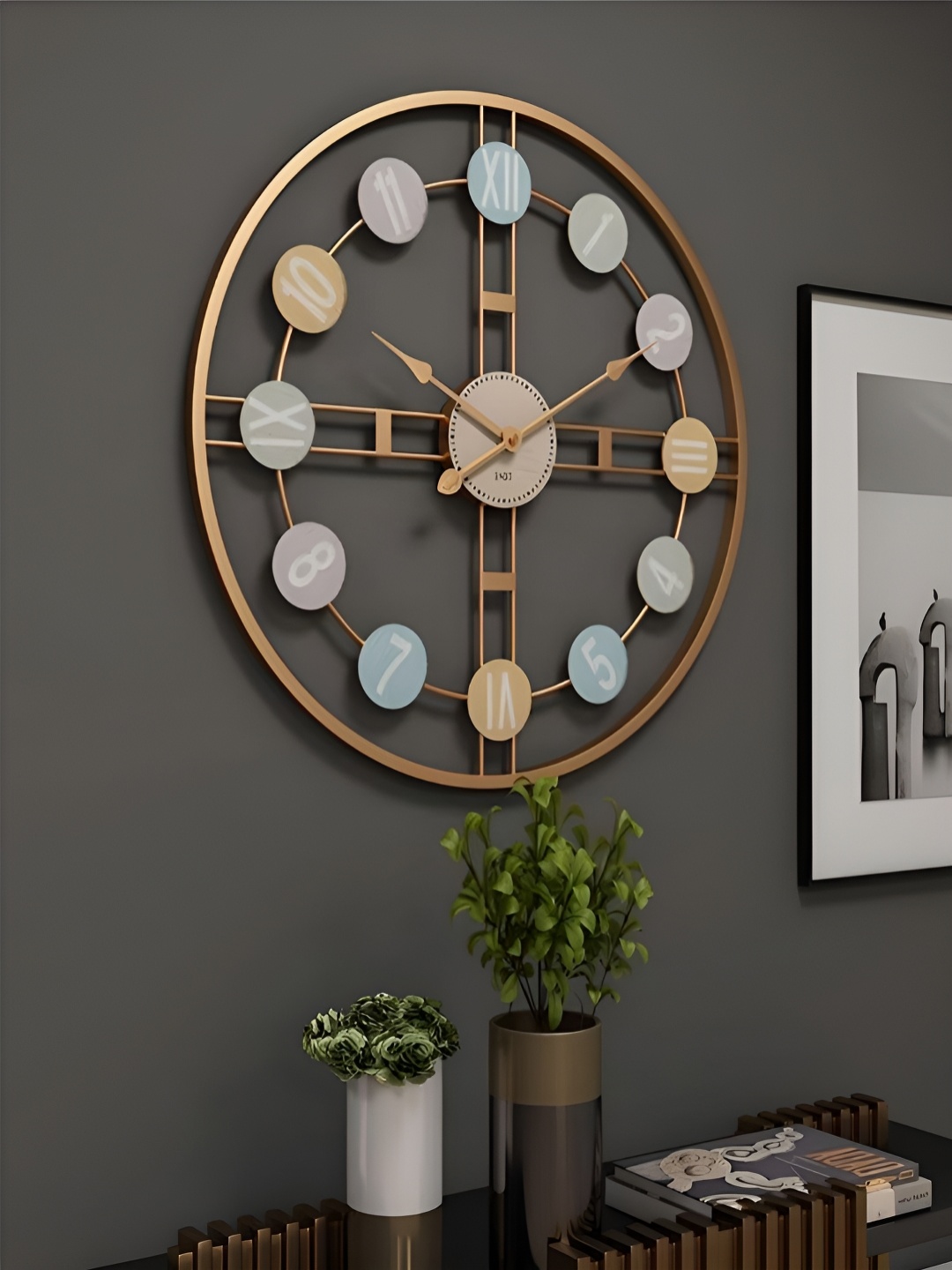 

The Art House Gold Toned & Grey Abstract Shaped Traditional Wall Clock