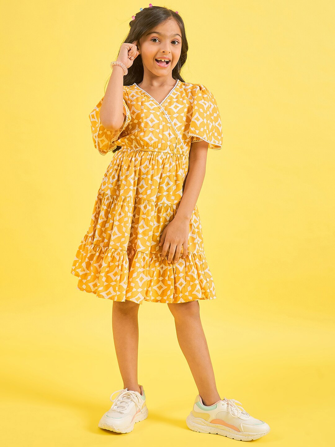 

Stylo Bug Girls Geometric Printed Flared Sleeves Tiered Crepe Fit & Flare Dress, Yellow