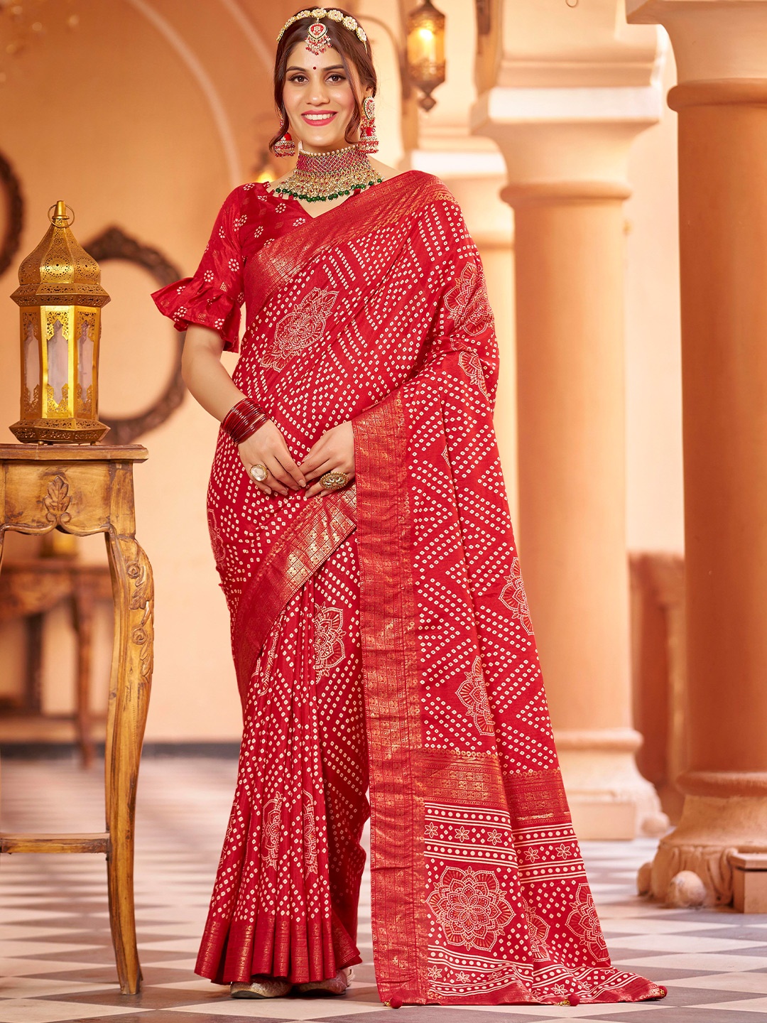 

Divyadham Textiles Bandhani Zari Pure Silk Bandhani Saree, Red