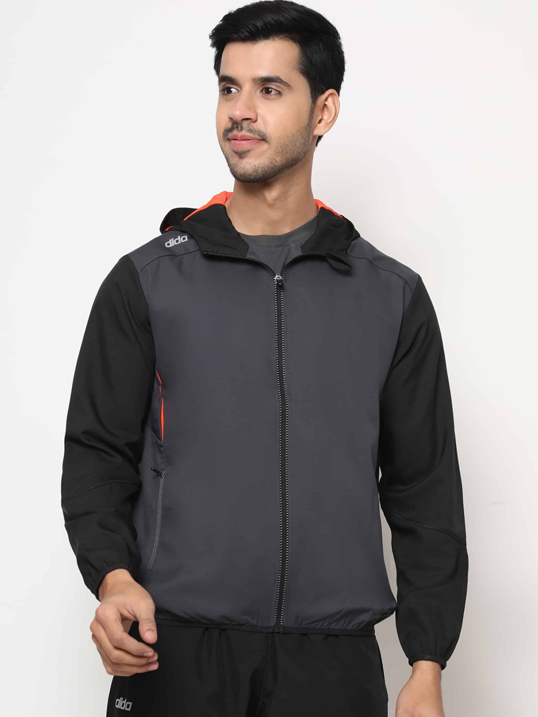 

DIDA Hooded Long Sleeves Lightweight Dry Fit Training Sporty Jacket, Charcoal