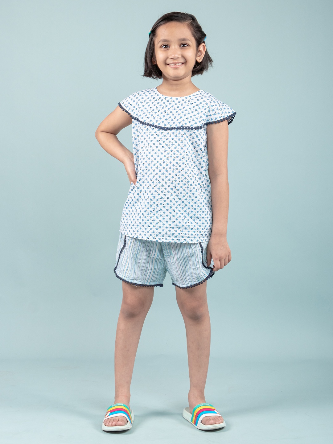 

TWEENY MINI Girls Polka Dots Printed Top & Shorts, Blue