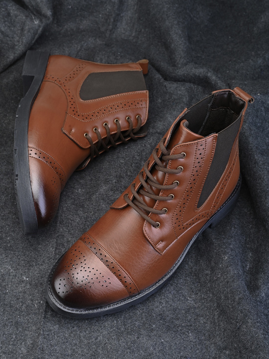 

The Roadster Lifestyle Co. Men Tan Lace-Up Regular Boots