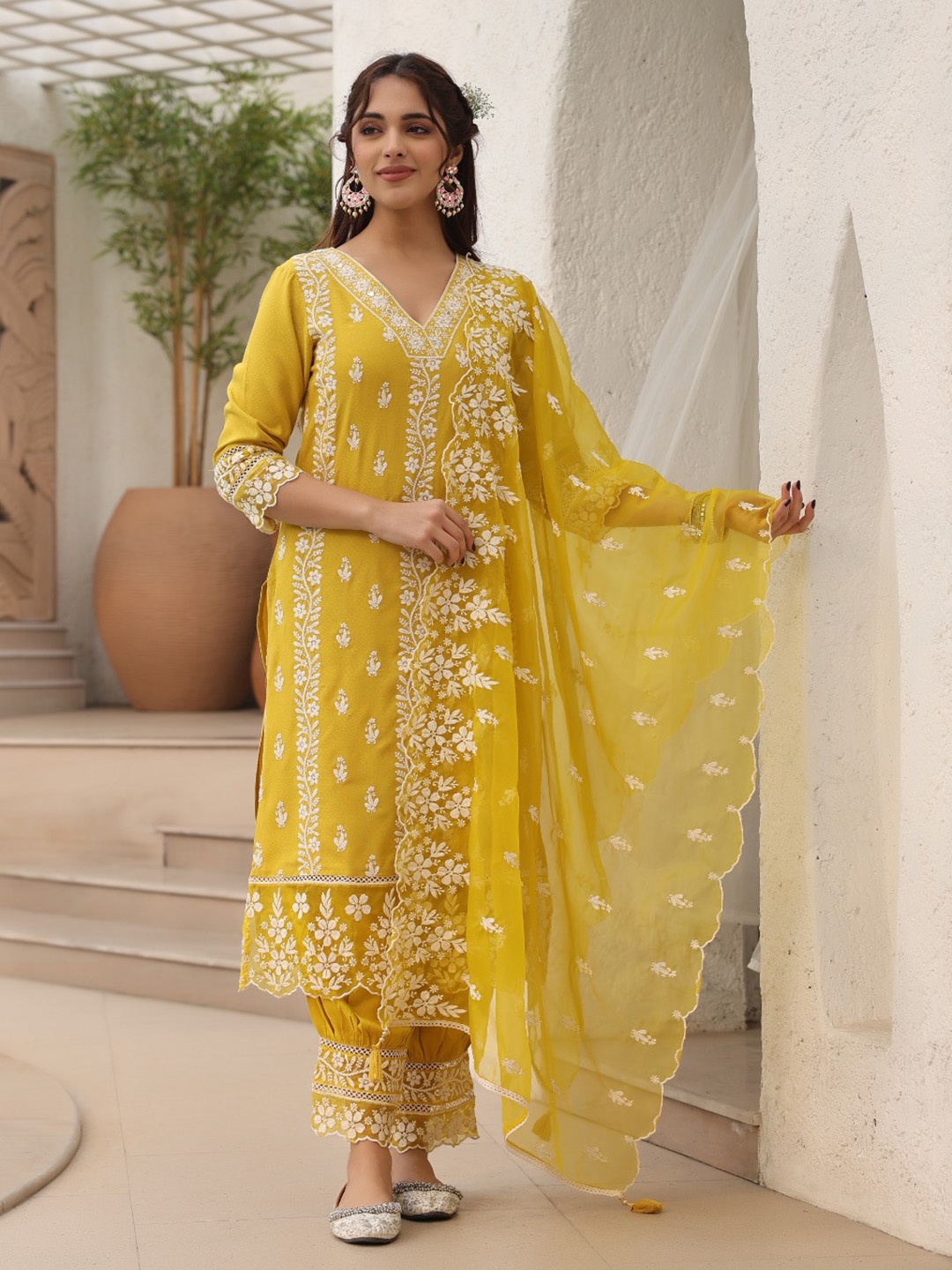 

KAJREE Women Ethnic Motifs Embroidered Regular Thread Work Kurta with Salwar & Dupatta, Yellow