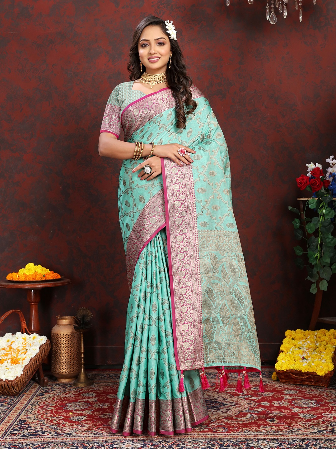 

Divyadham Textiles Ethnic Motifs Woven Design Zari Pure Silk Banarasi Saree, Turquoise blue