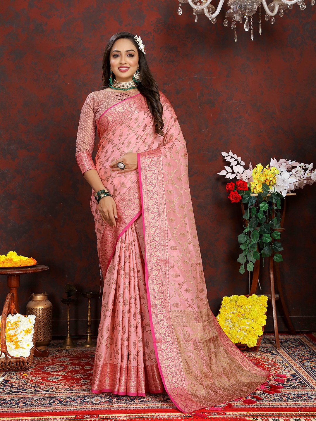 

Divyadham Textiles Woven Design Zari Pure Silk Banarasi Saree, Pink