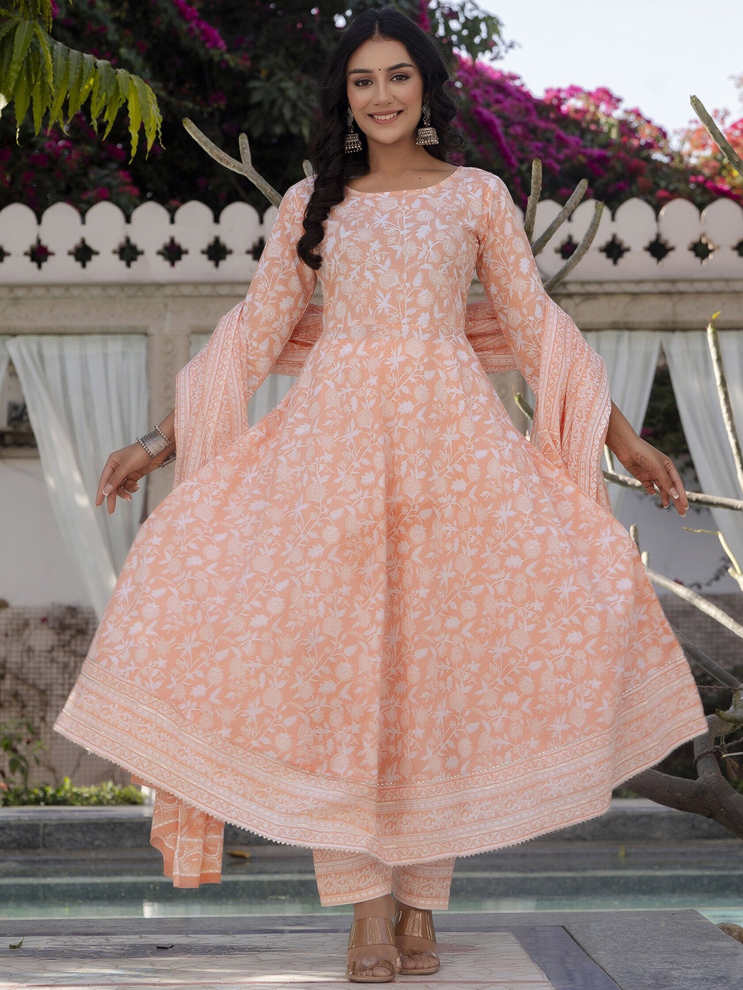 

Nayo Women Floral Printed Pure Cotton Kurta with Trousers & With Dupatta, Peach