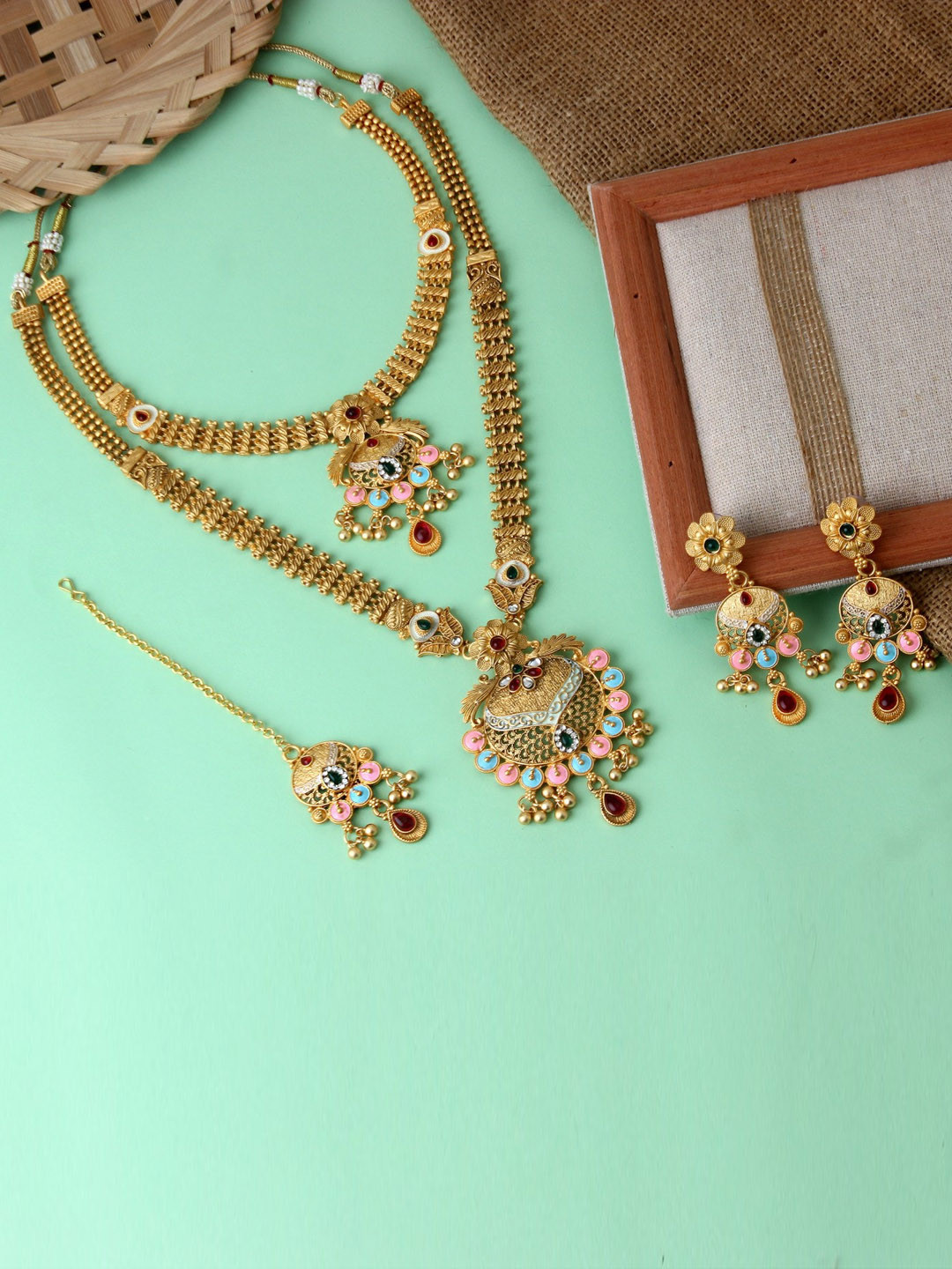 

Atasi International Gold-Plated Crystals-Studded & Beaded Jewellery Set