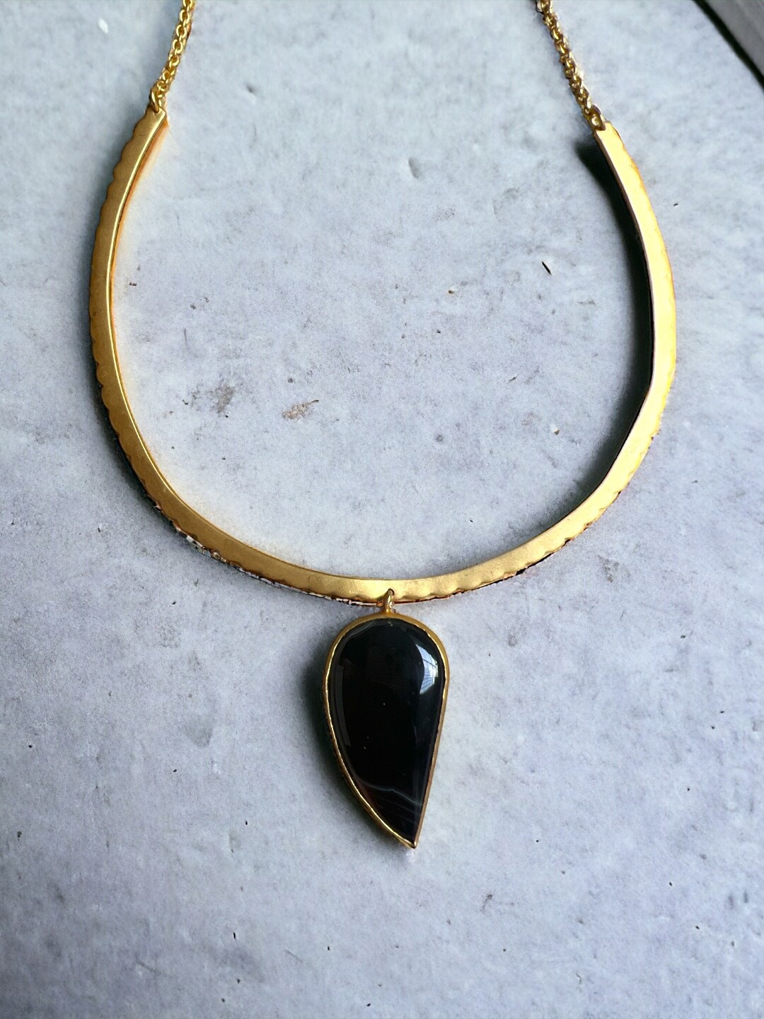

XAGO Gold-Plated Crystals Stuuded Necklace
