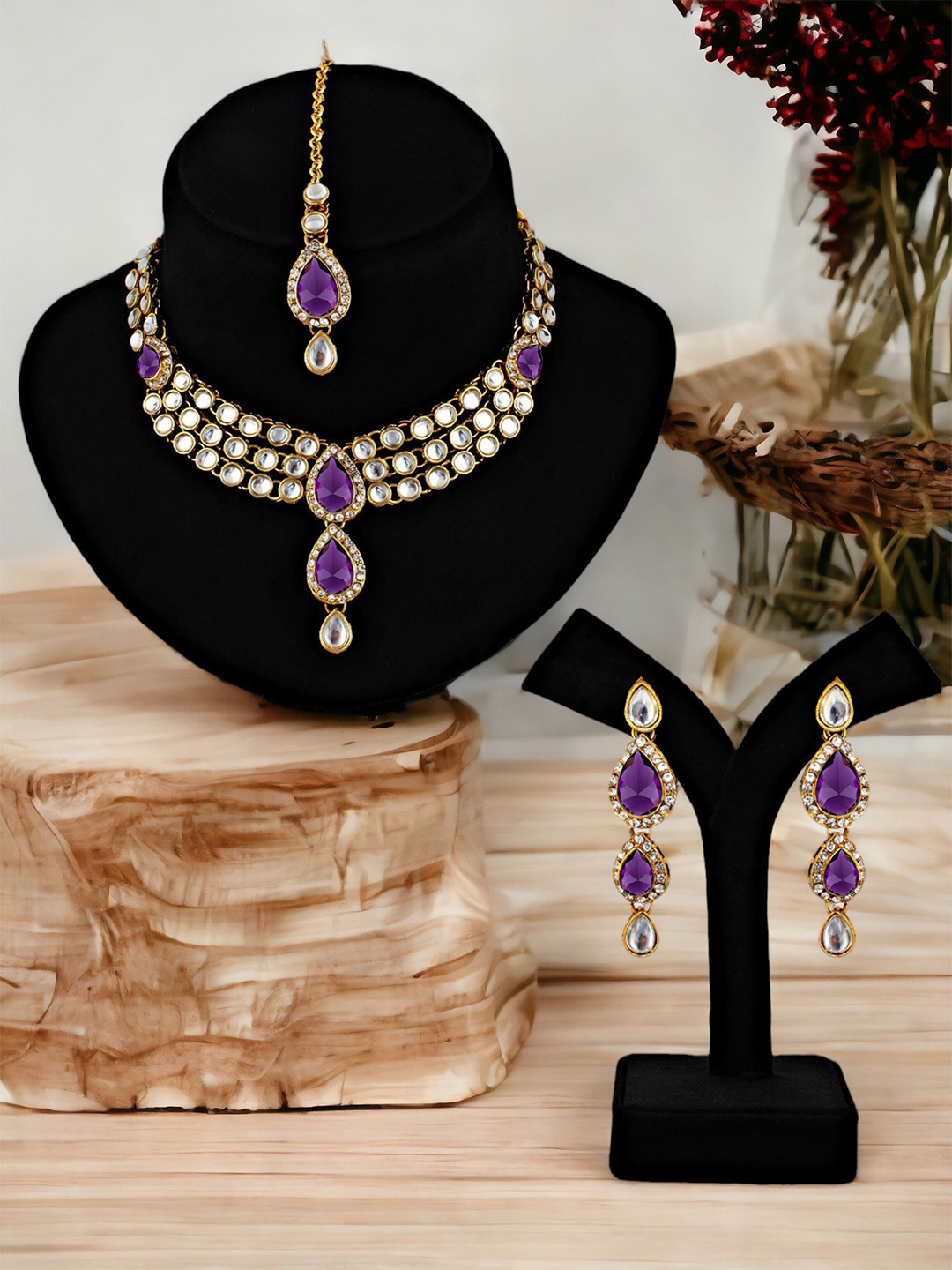 

LUCKY JEWELLERY Gold Plated & Kundan Studded Jewellery Set, Purple