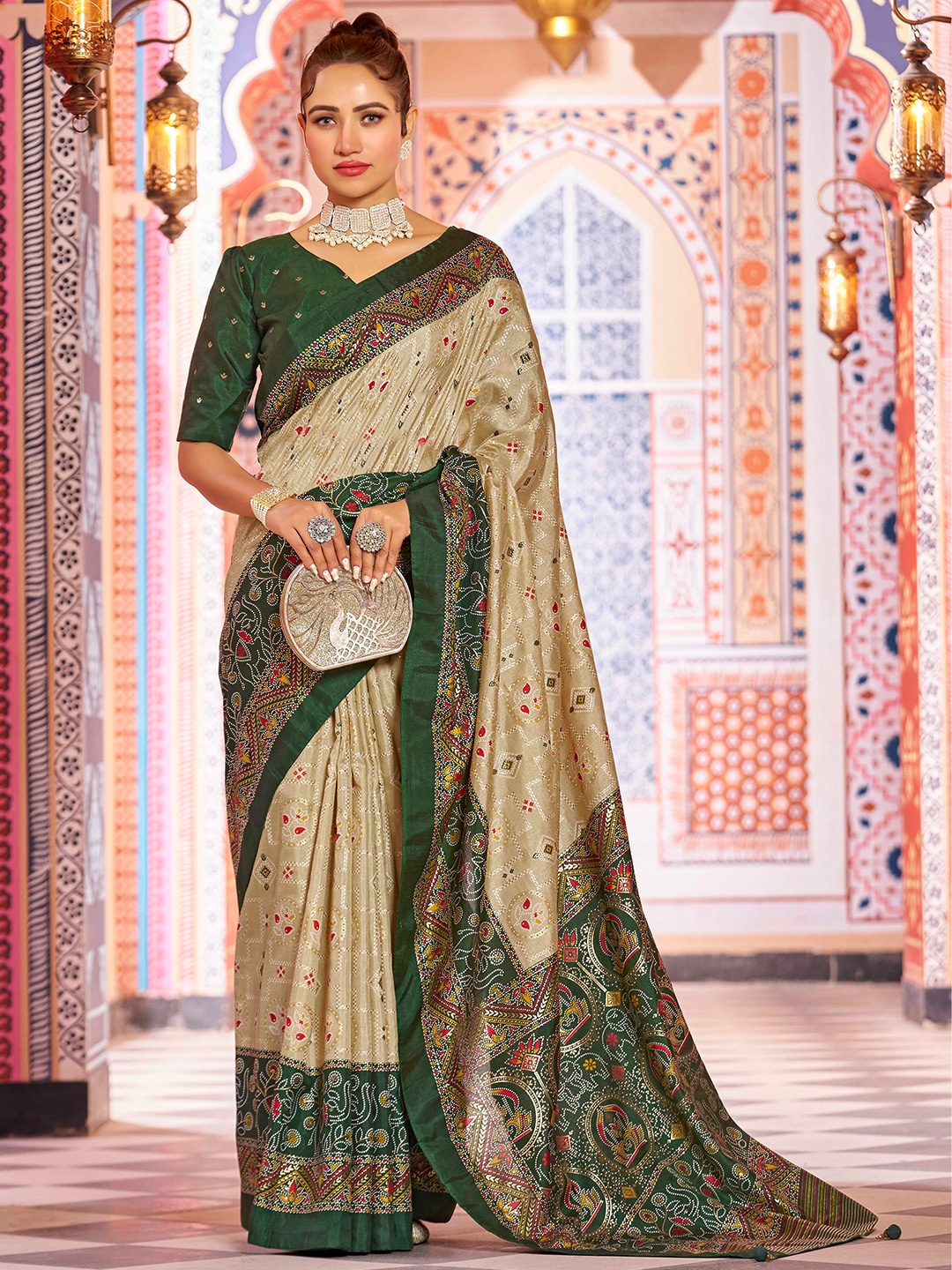 

Ekta Textiles Ethnic Motifs Woven Design Zari Pure Silk Banarasi Saree, Beige