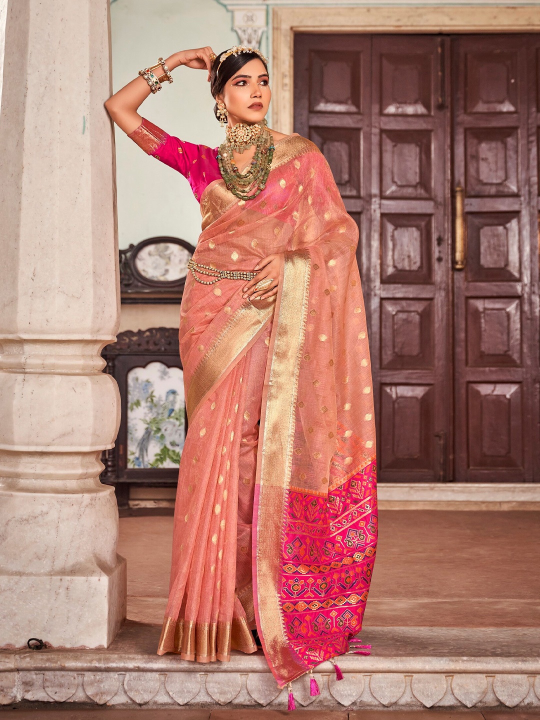 

Ekta Textiles Ethnic Motifs Woven Design Zari Pure Cotton Banarasi Saree, Peach