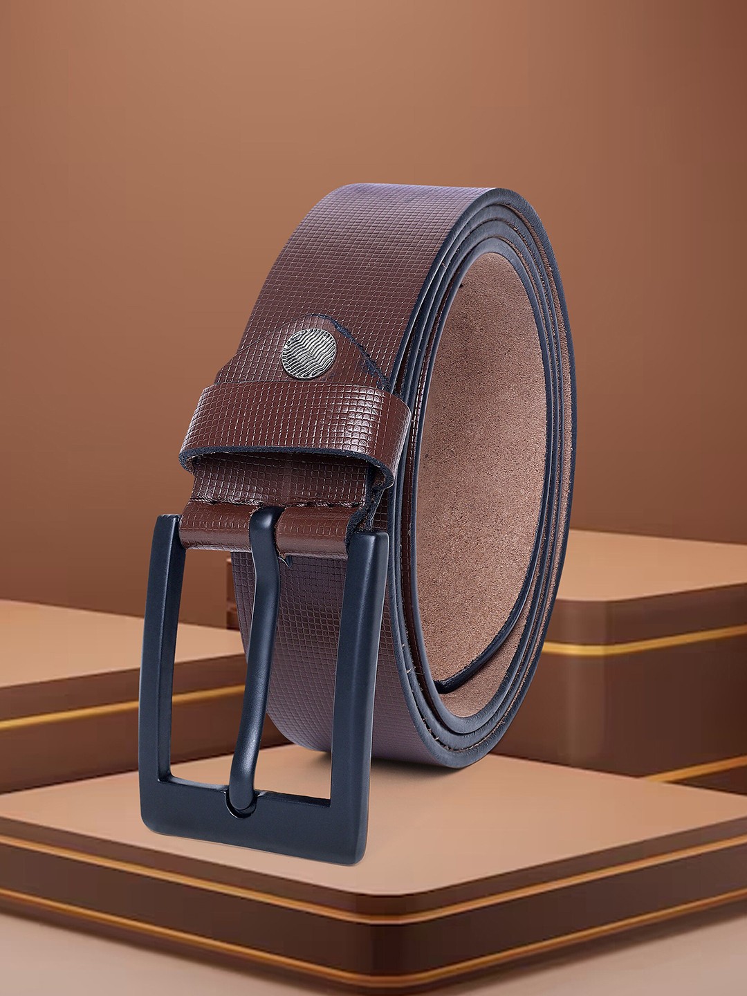 

HENEDA Men Textured Leather Belt, Brown
