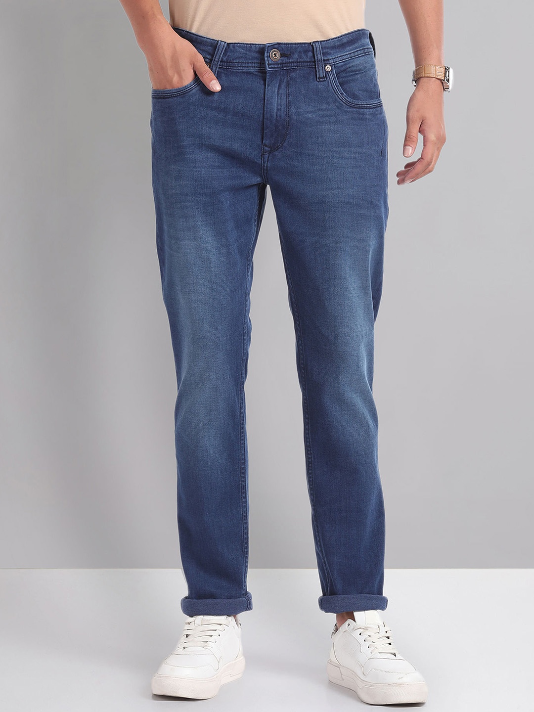 

AD By Arvind Men Slim Fit Light Fade Stretchable Jeans, Blue
