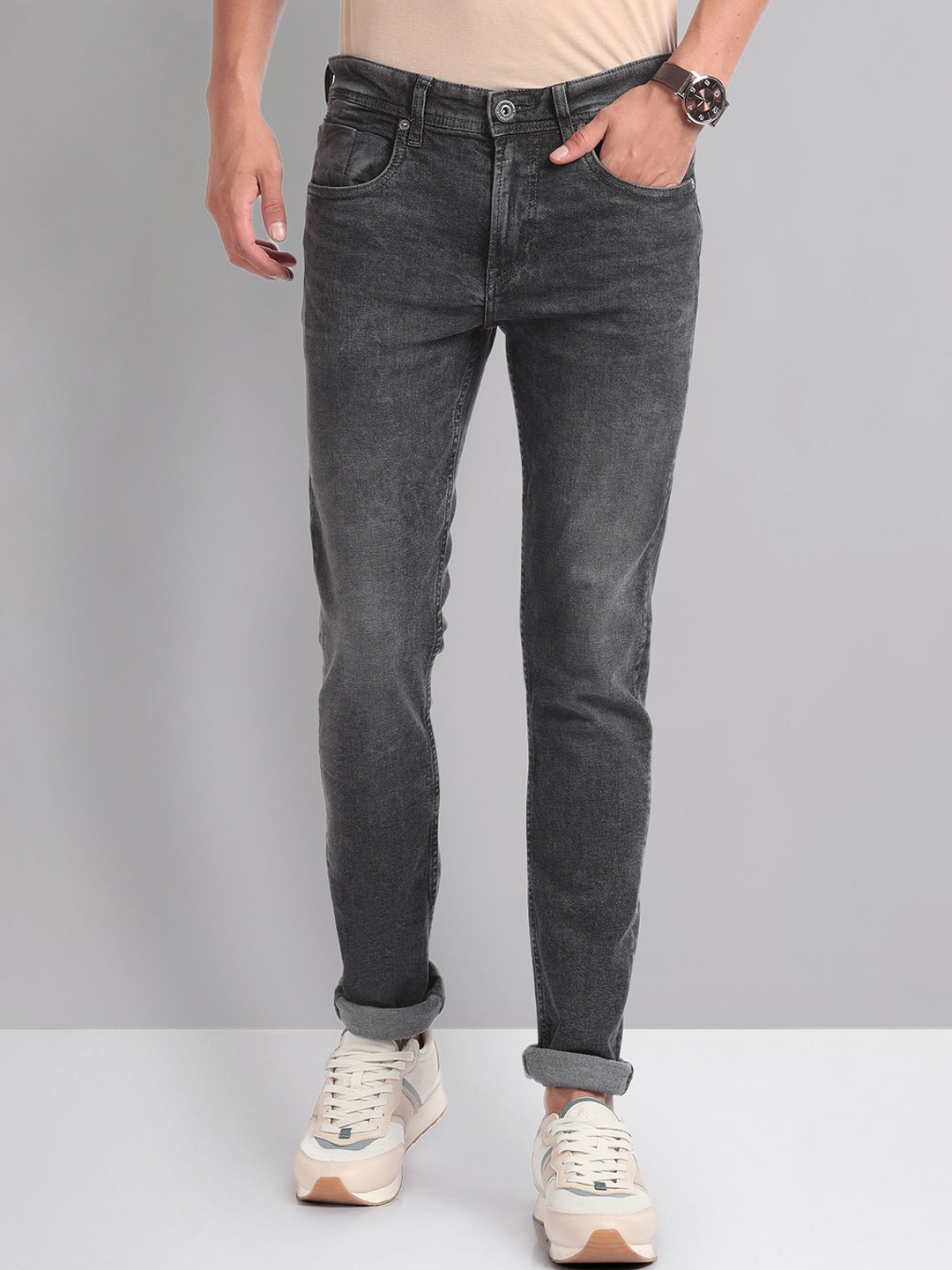 

AD By Arvind Men Skinny Fit Stretchable Heavy Fade Jeans, Grey